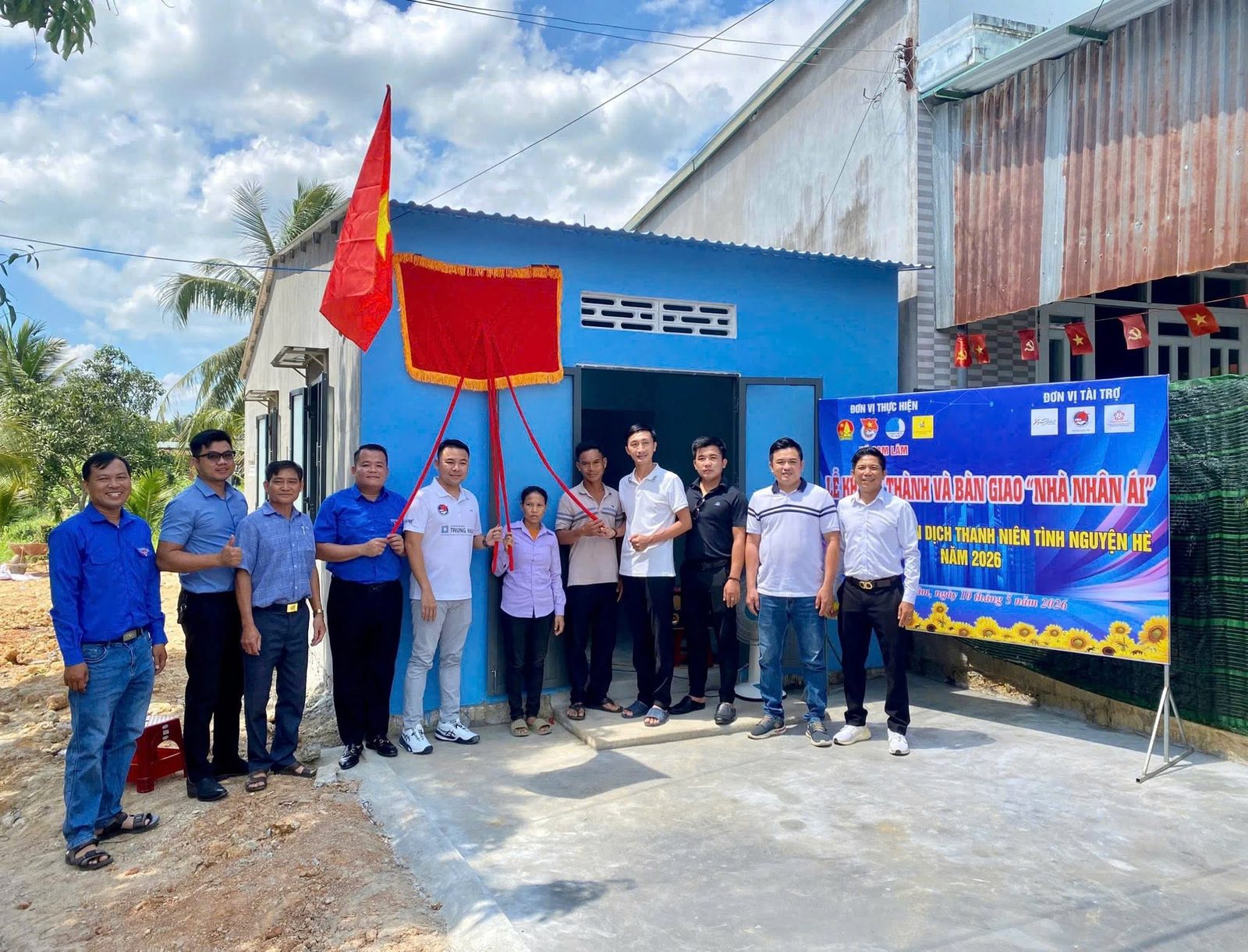 Nhà nhân ái tại Cam Lâm — ảnh 4