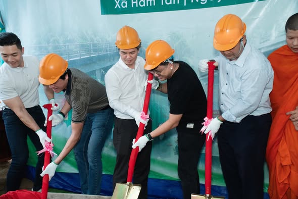 Nhịp Cầu Doanh Nhân (Cầu Hữu Duyên)