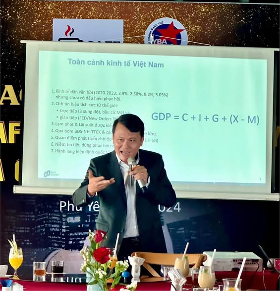 YBA Chợ Lớn x CLB CF DN Phú Yên